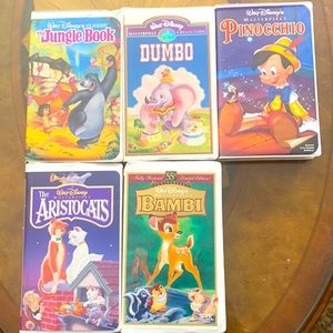 VHS Disney classics Dumbo Bambi Pinocchio The Aristocrats Jungle Book